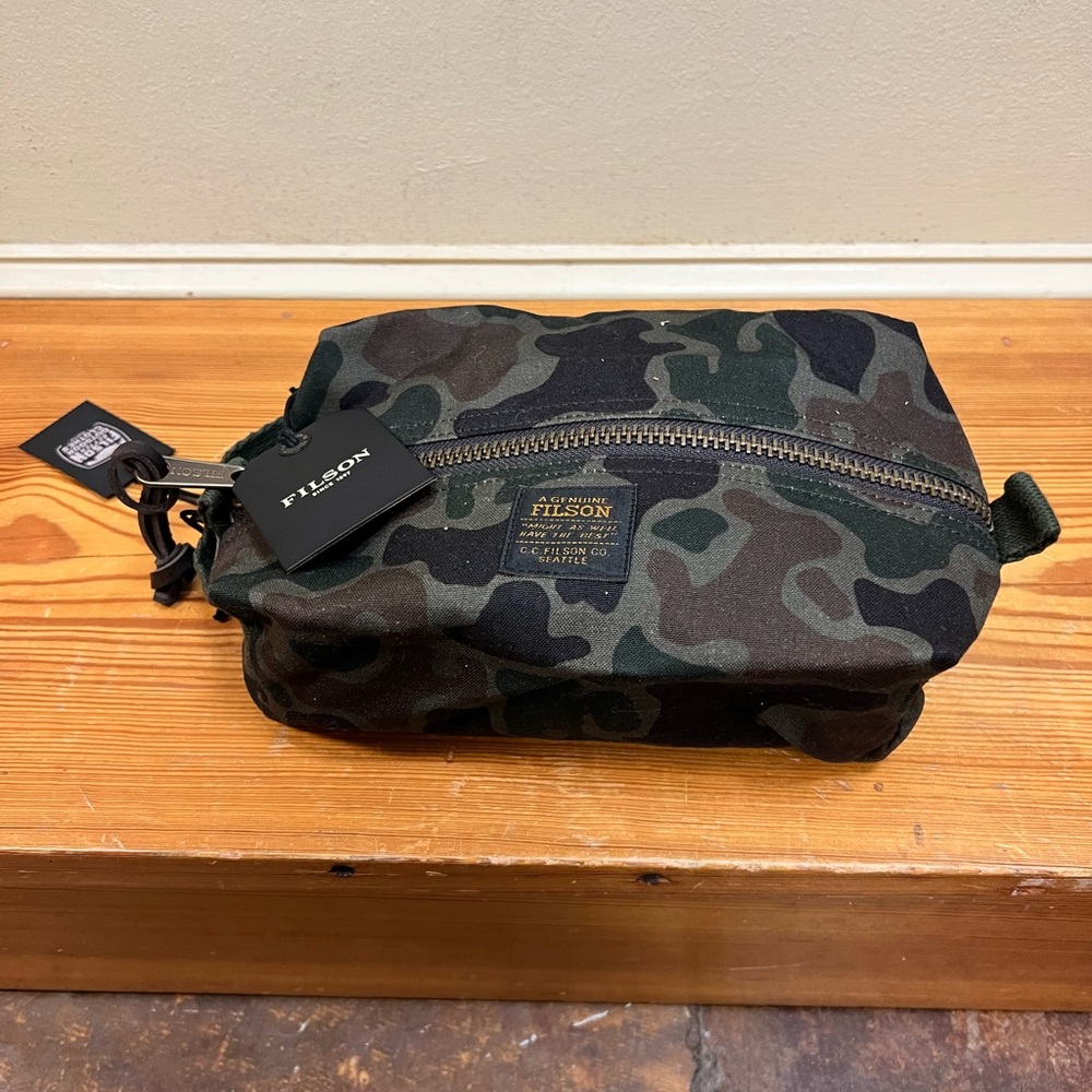 Filson Frog Camo Travel Kit